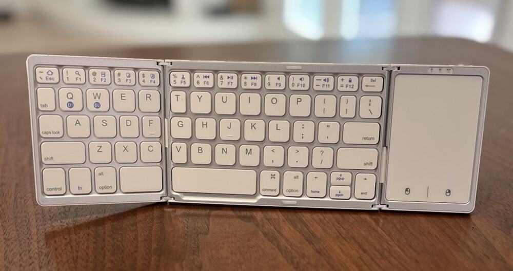 Seenda Foldable Bluetooth Keyboard with Touchpad